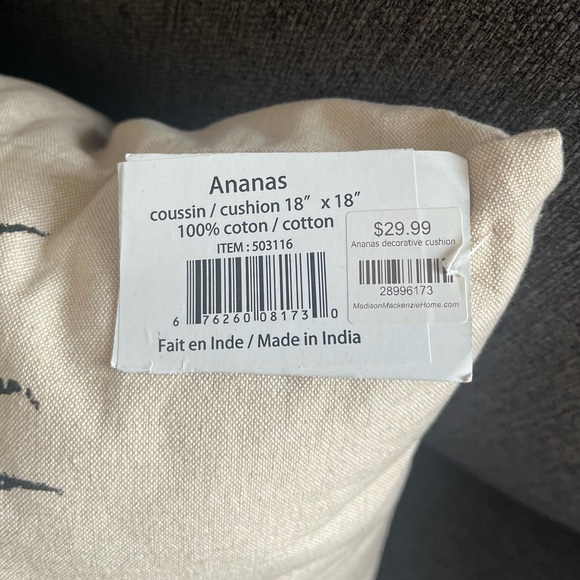 🍍BNWT Pineapple Decorative Accent Pillow - Picture 4 of 4